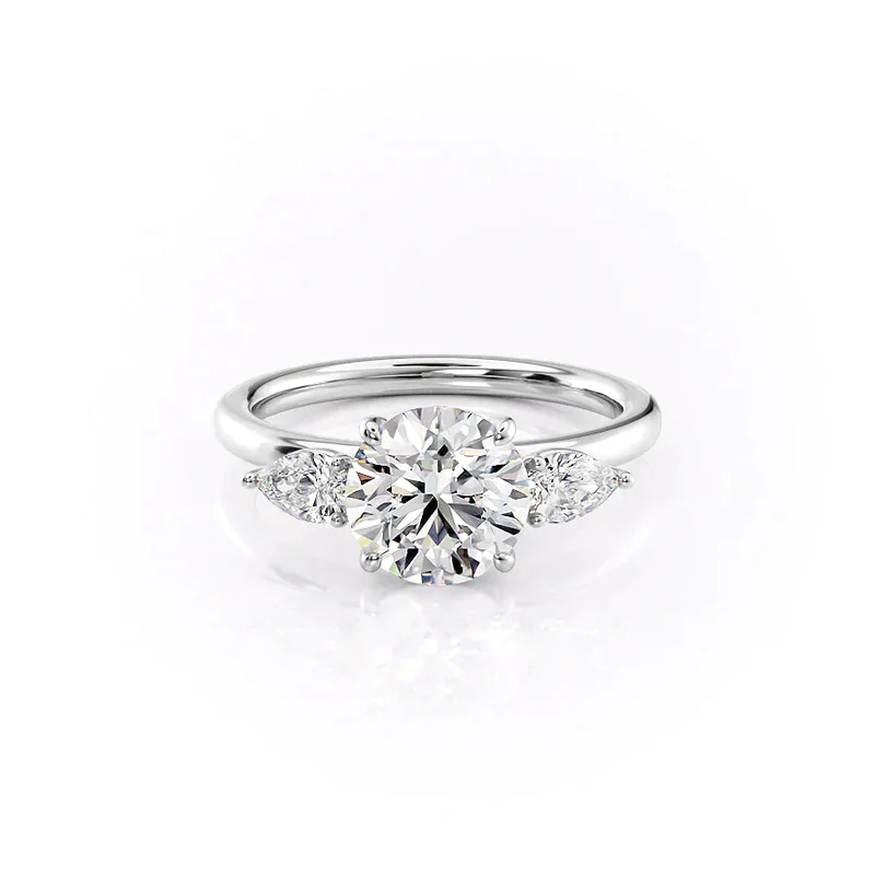 The Lauren Set Moissanite With A 5.0 Carat